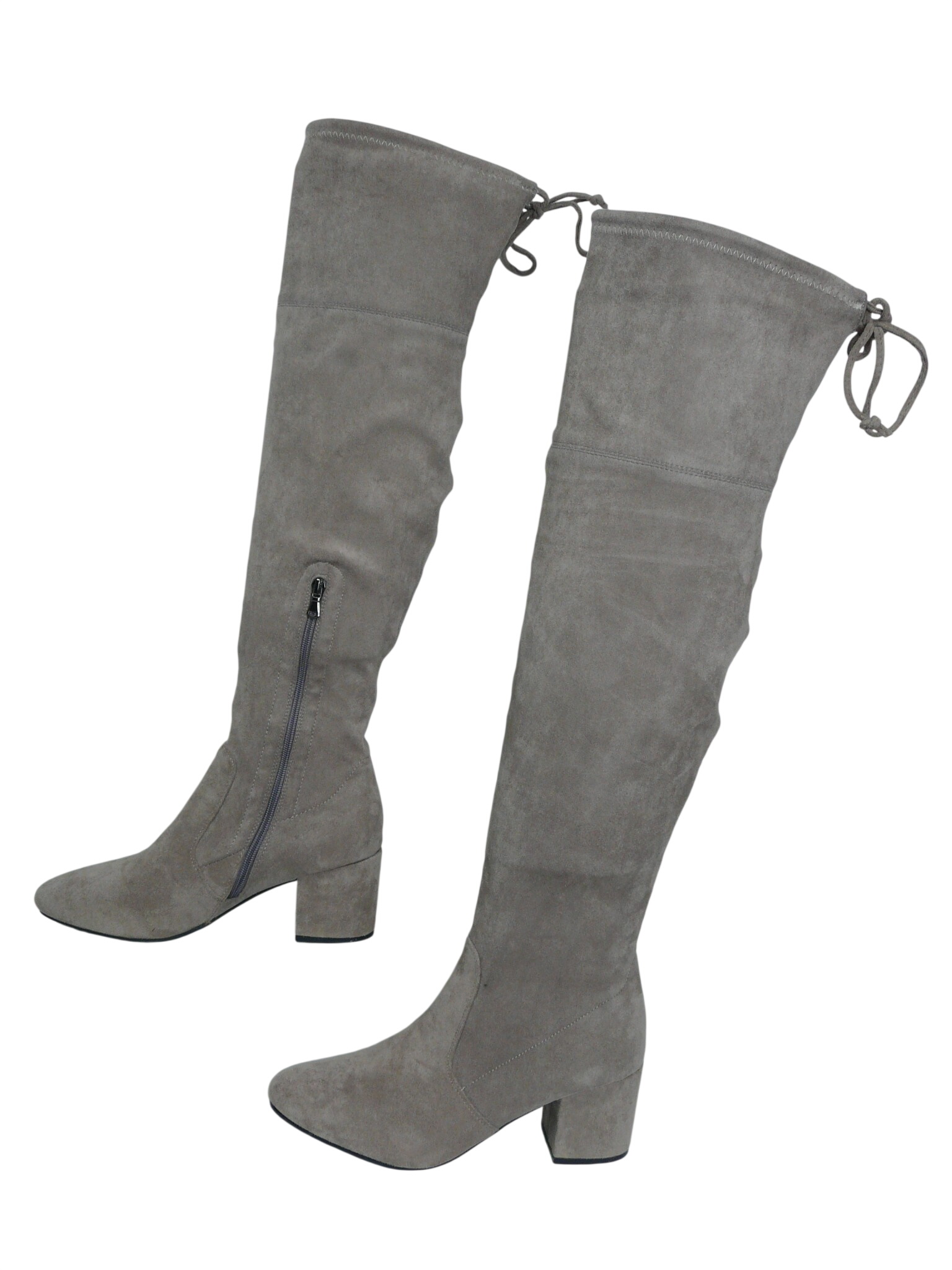C240 - Bottes effet daim - Angela Thompson - Pointure 41 Bon état -  reconditionné disponible sur Label Emmaüs